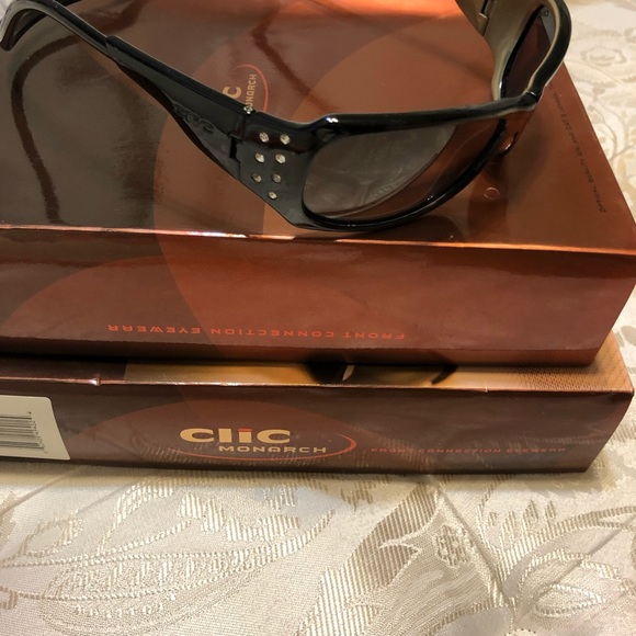 Chic monarch front connection eyewear - Picture 4 of 6